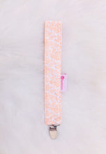 Load image into Gallery viewer, Simone Flowers Pacifier Clip