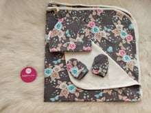 Load image into Gallery viewer, Flowers summer set (3 items)