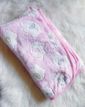 Load image into Gallery viewer, Best mums Pink Elephant baby blanket