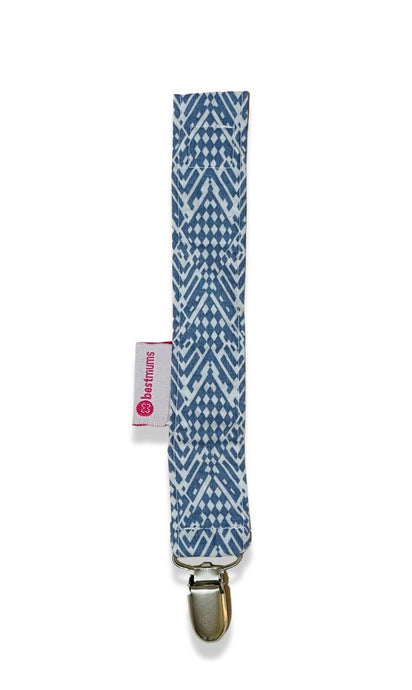 Grey Arabesque Pacifier clip