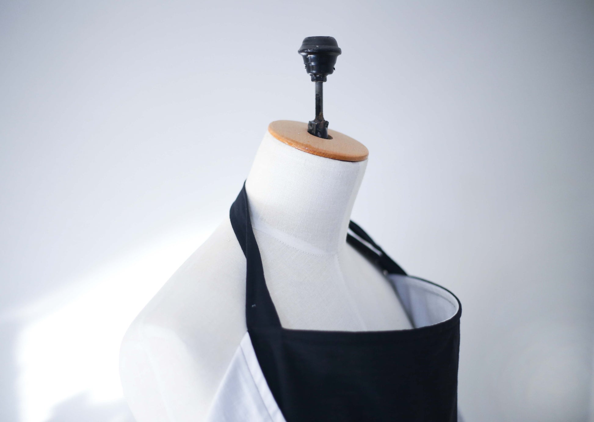 Black nursing cover fabric detail