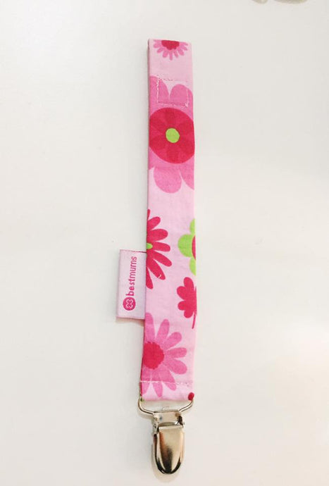 Mama Pacifier Clip